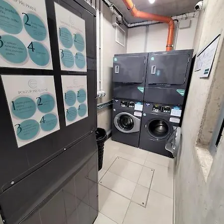Apartment Apartia Center *